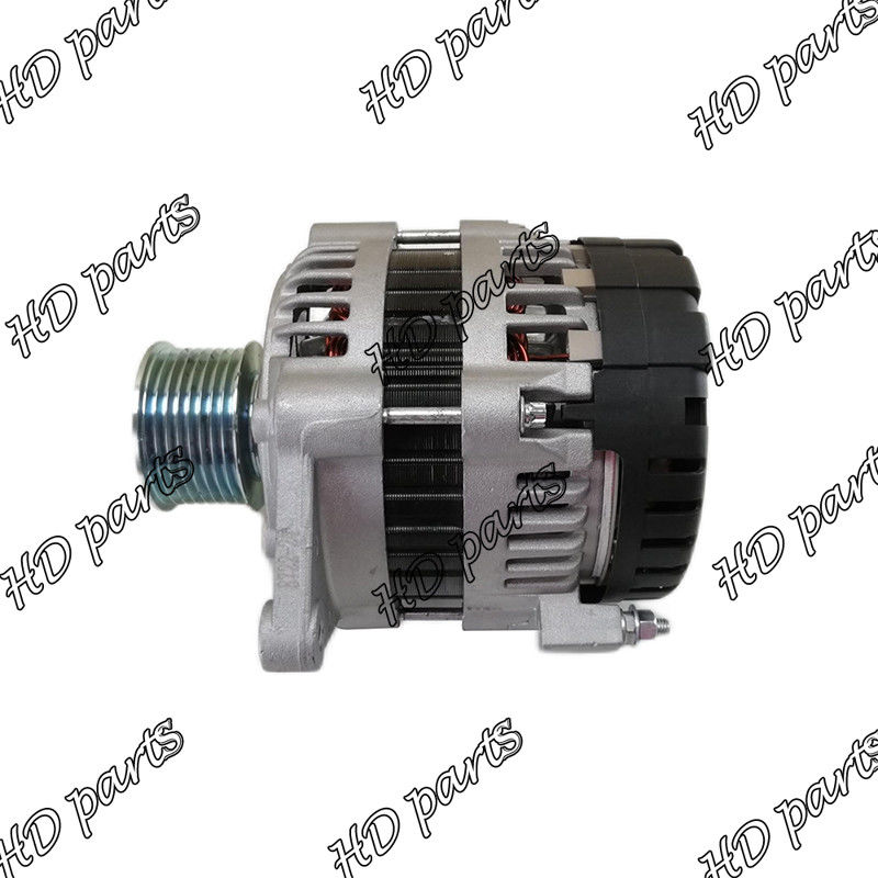 4D102 4BT 4BTA 4BT3.9 R225-7 28V 55A Suku Cadang Mesin 4988377 3972529 4938600 C3979568 Untuk Cummins