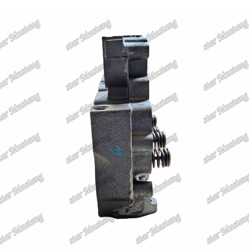 4BT Motor Cylinder Head Assembly 3933370 3966454 3933352 Untuk suku cadang mesin Cummins