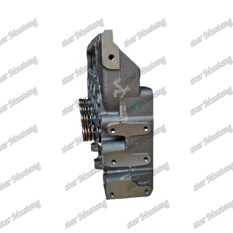 4D102 Mesin Cylinder Head Assembly 3933370 3966454 3933352 Untuk suku cadang mesin Cummins