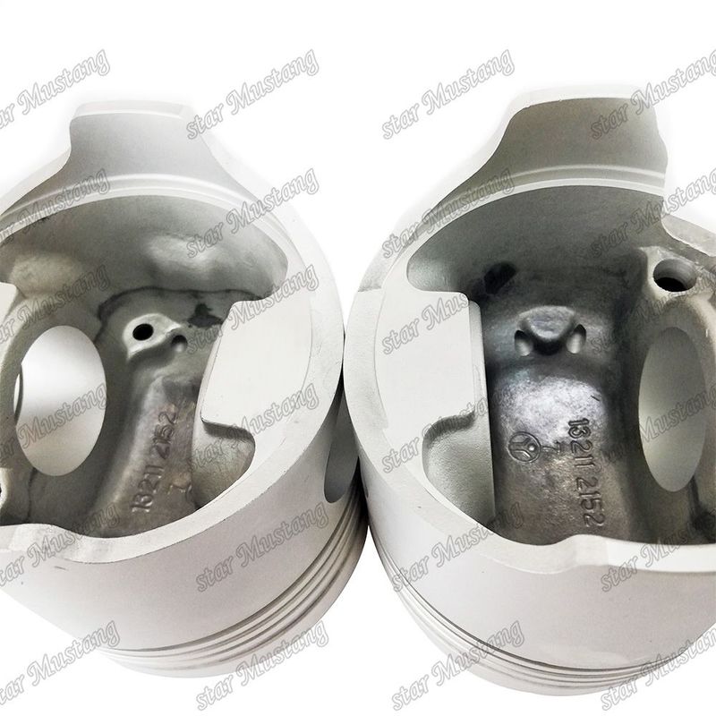 Piston H07C H07CT internal pendingin ujung bawah 13211-2152 Untuk bagian perbaikan mesin diesel Hino