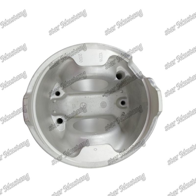 Piston K13C 24V Kamar pembakaran 83mm 13216-2330 Untuk suku cadang mesin Hino