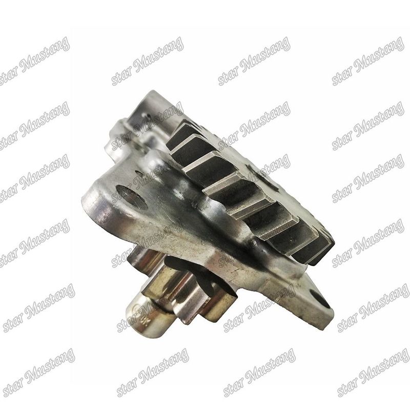 Pompa Minyak 4D95 12mm Gear Helical Tinggi 6204-51-1100 6204-51-1200 Untuk suku cadang mesin Isuzu