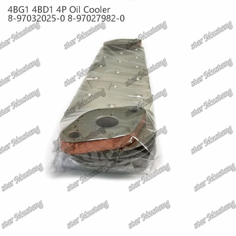 Oil Cooler 4BG1 4BD1 4P 8-97032025-0 8-97027982-0 Untuk suku cadang mesin Isuzu