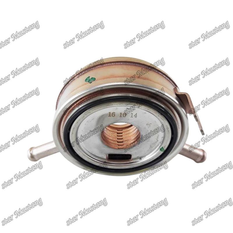 Oil Cooler V2003 V2203 V2403 1G730-37010 1E081-37010 Untuk suku cadang mesin Kubota