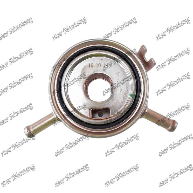 Oil Cooler V2003 V2203 V2403 1G730-37010 1E081-37010 Untuk suku cadang mesin Kubota