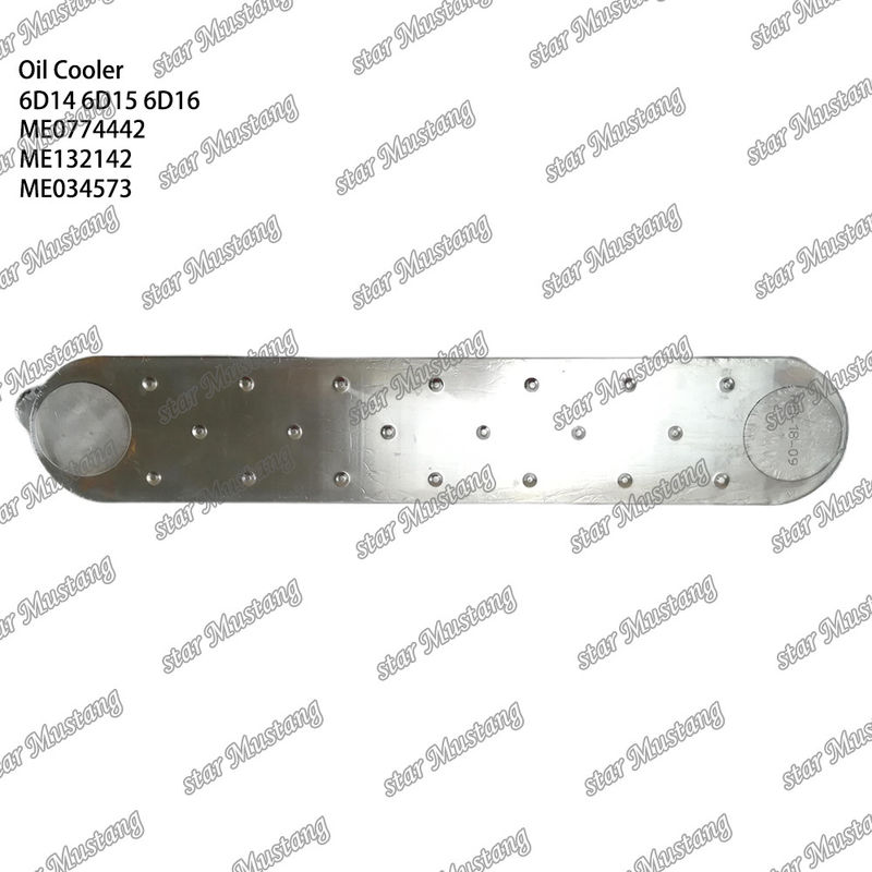 Oil Cooler 6D14 6D15 6D16 4 buah ME0774442 ME132142 ME034573 Untuk suku cadang mesin Mitsubishi