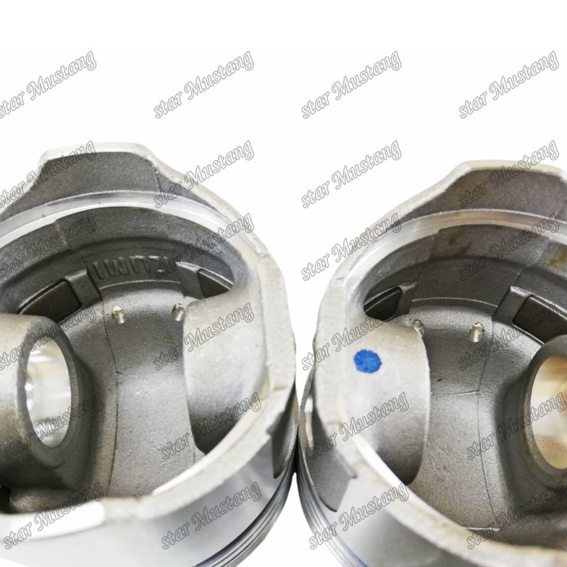 Piston D905 tinggi dasar segitiga 68.5mm 16304-21110 Untuk suku cadang mesin Kubota
