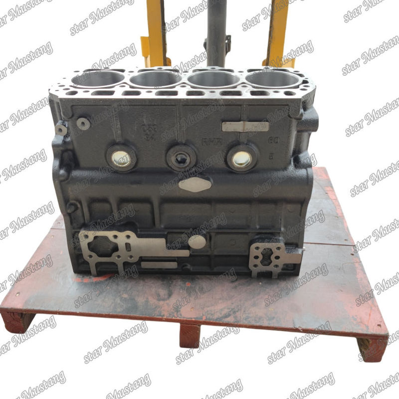 Blok Silinder 4TNE94 Saluran Air Ganda Untuk Excavator Untuk Bagian Cadang Mesin YANMAR