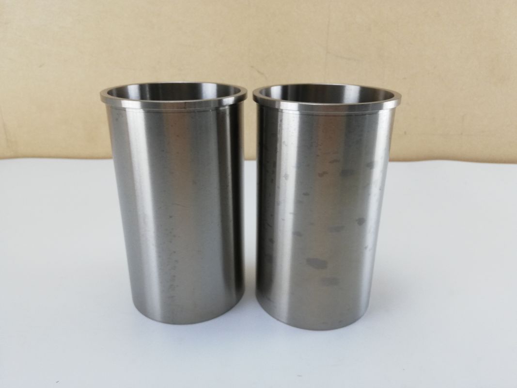 Cylinder Liner DB33 185mm Panjang 65.01201-0063 65.01201-0062 Untuk suku cadang mesin Doosan