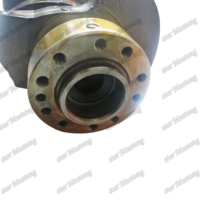 Suku cadang mesin diesel Crankshaft F4L912 Baja cor 02931098 2138819 04152903 untuk DEUTZ