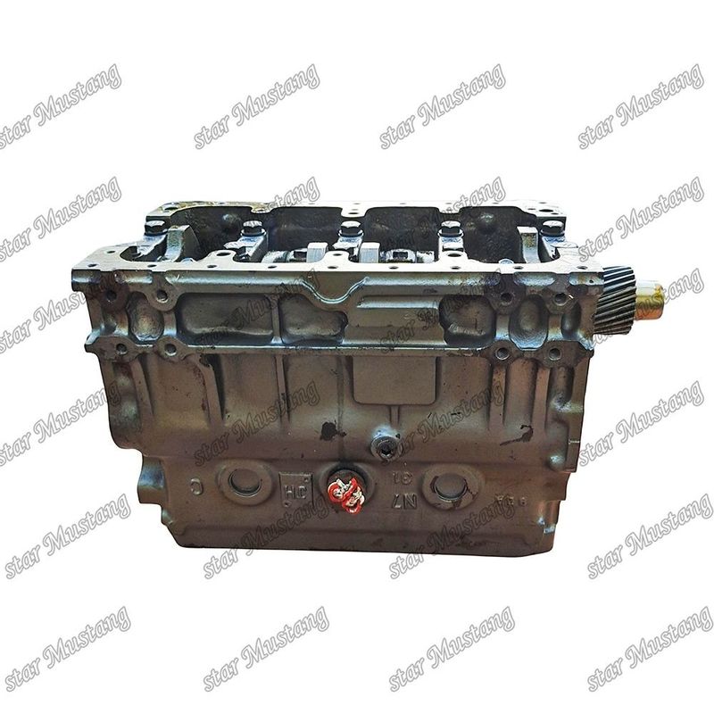 Blok pendek 4D84-2 4TN84 Bagian mesin dengan struktur integral dan 6 bulan