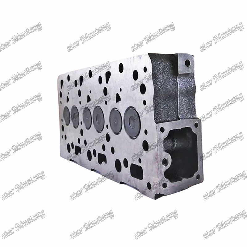 Silinder Head Assembly D1105 1G053-03040 1G065-03044 16032-03042 16261-03040 Cocok untuk suku cadang mesin Kubota