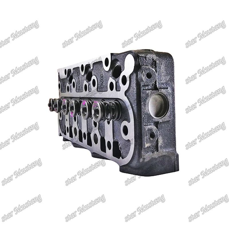 Silinder Head Assembly D1105 1G053-03040 1G065-03044 16032-03042 16261-03040 Cocok untuk suku cadang mesin Kubota
