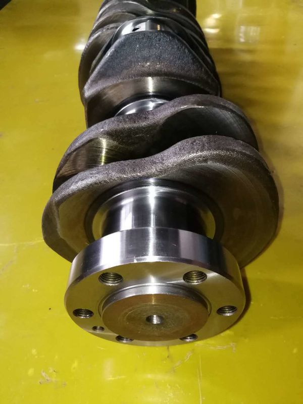 65.02101-7024 65.02101-7540A Suku Cadang Mesin Diesel D1146 Untuk Excavator Truk Crankshaft